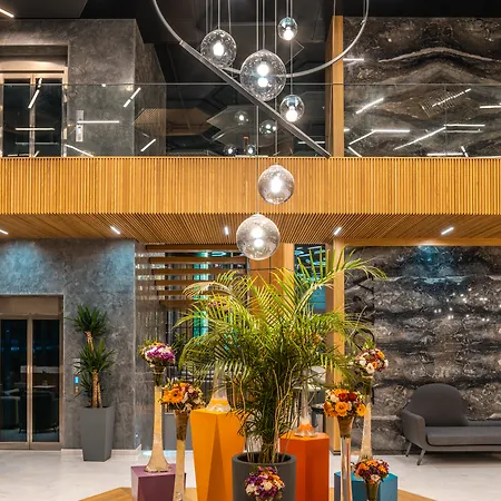 The Norm Collection Door'a Bodrum 5* Torba