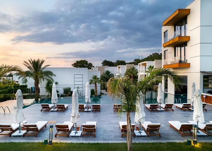 The Norm Collection Door'a Bodrum Torba