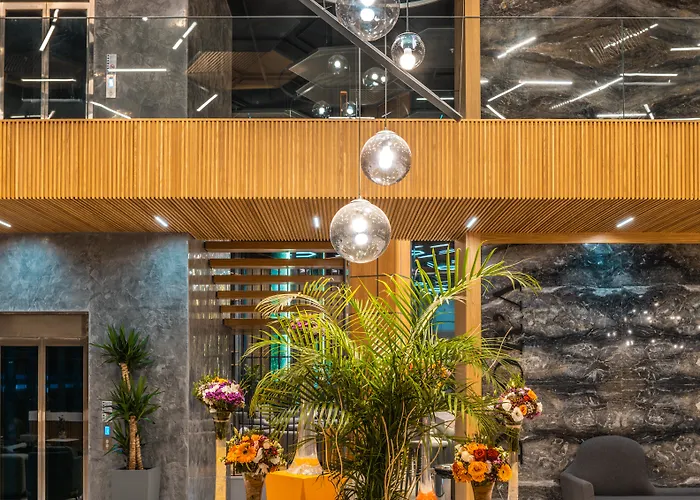 The Norm Collection Door'a Bodrum 5* Torba