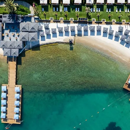 The Norm Collection Door'a Bodrum Отель