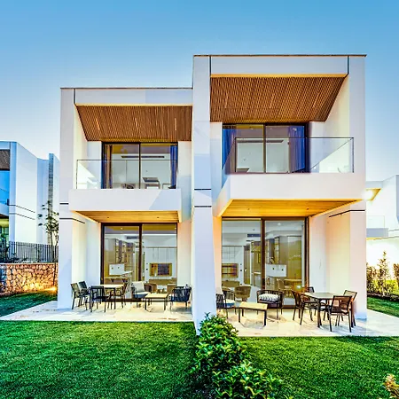 The Norm Collection Door'a Bodrum Отель