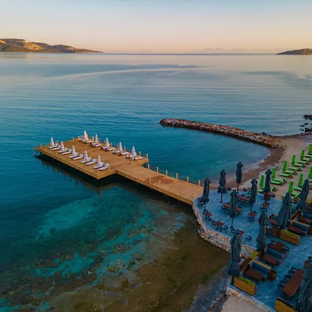 The Norm Collection Door'a Bodrum Отель