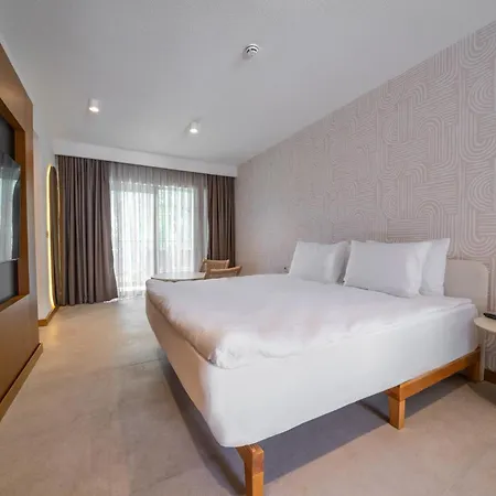 The Norm Collection Door'a Bodrum 5* Торба