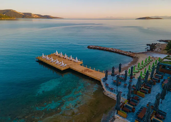 The Norm Collection Door'a Bodrum Otel